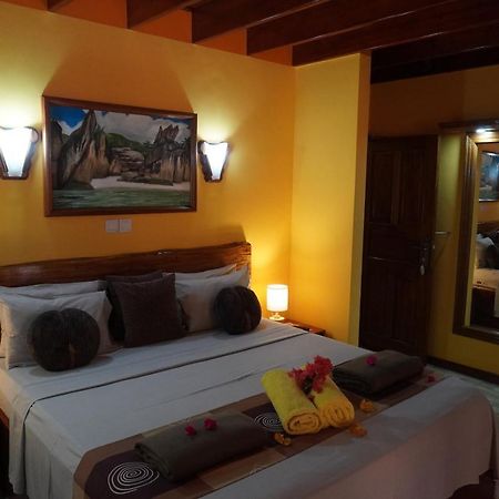 Anse Kerlan Beach Chalets Exterior foto