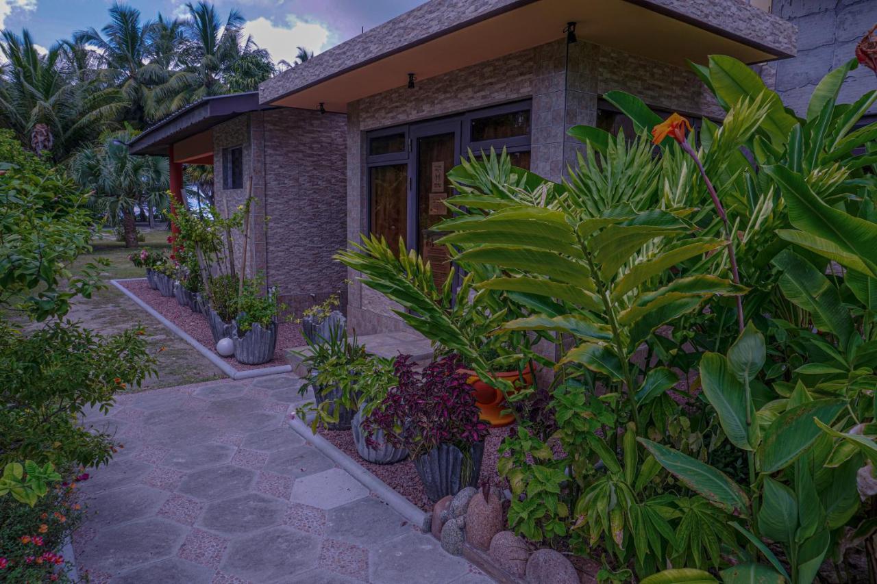 Anse Kerlan Beach Chalets Exterior foto