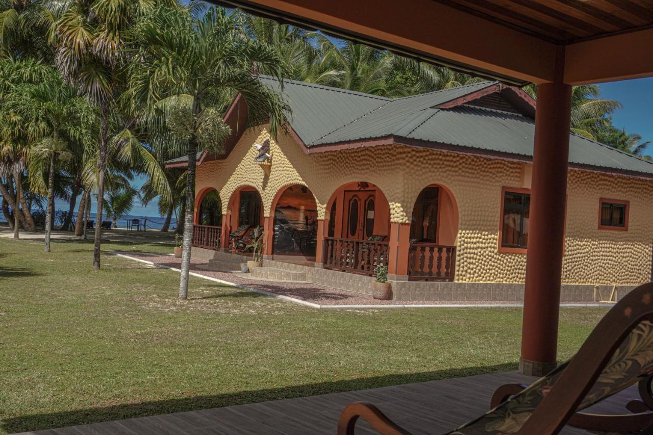 Anse Kerlan Beach Chalets Exterior foto