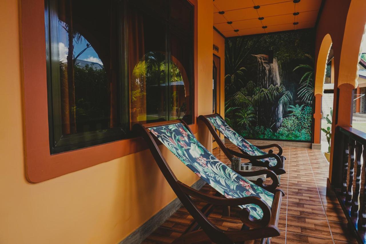 Anse Kerlan Beach Chalets Exterior foto