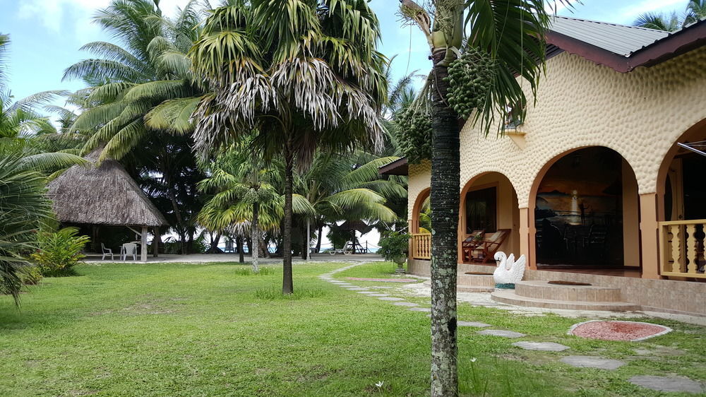Anse Kerlan Beach Chalets Exterior foto