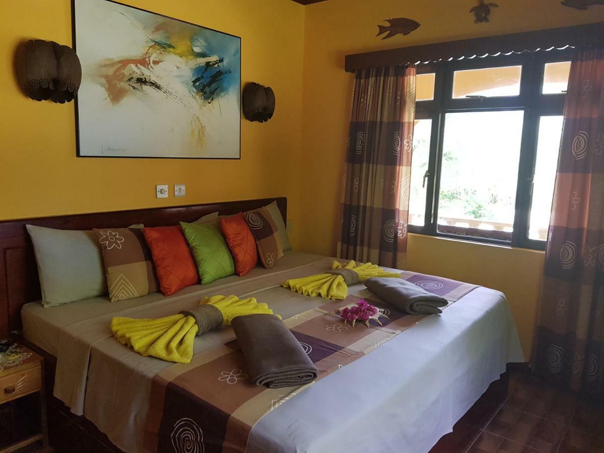 Anse Kerlan Beach Chalets Exterior foto